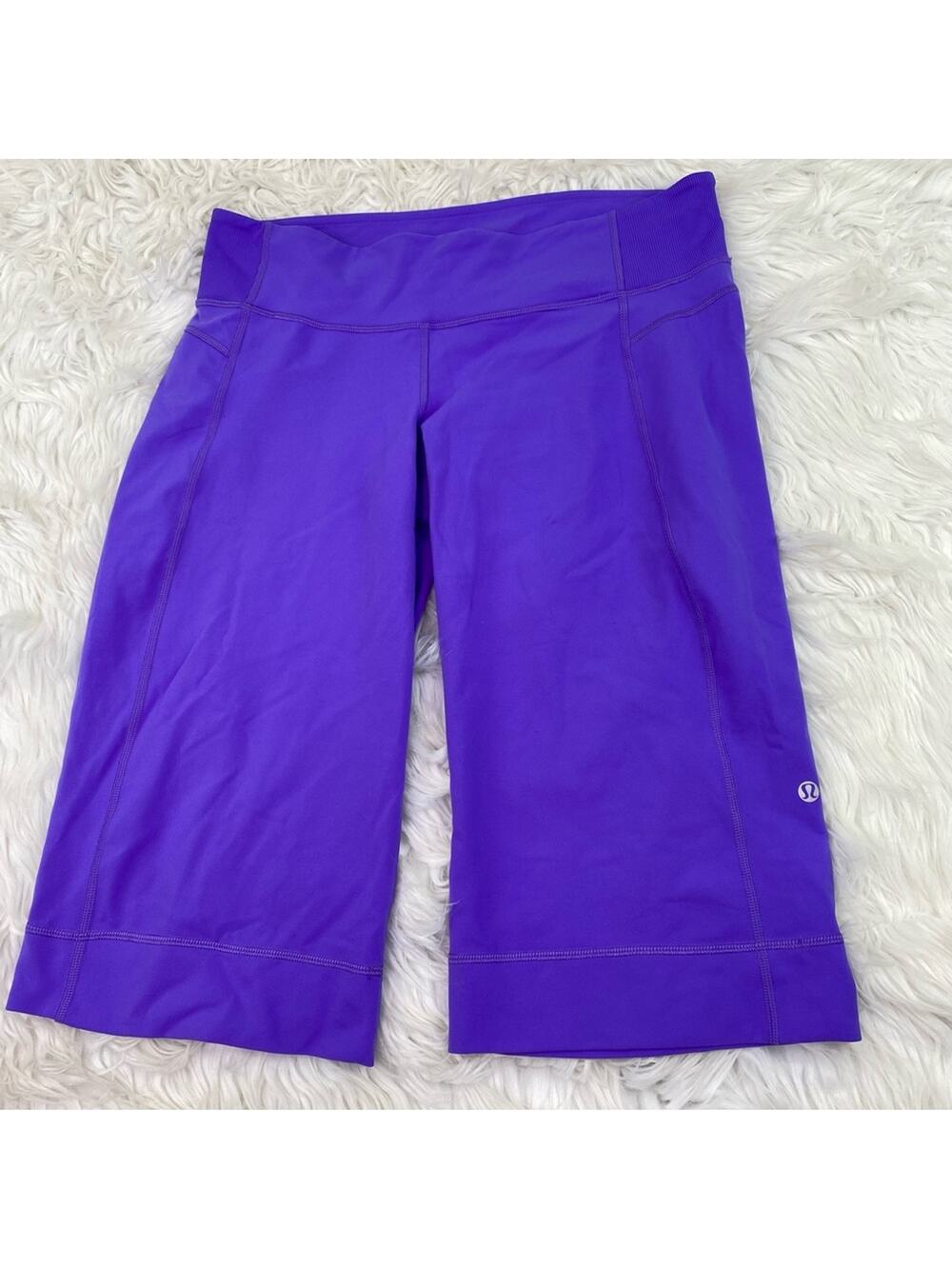 Lululemon Women's Wide Leg Cropped Leggings Purple Size 10
